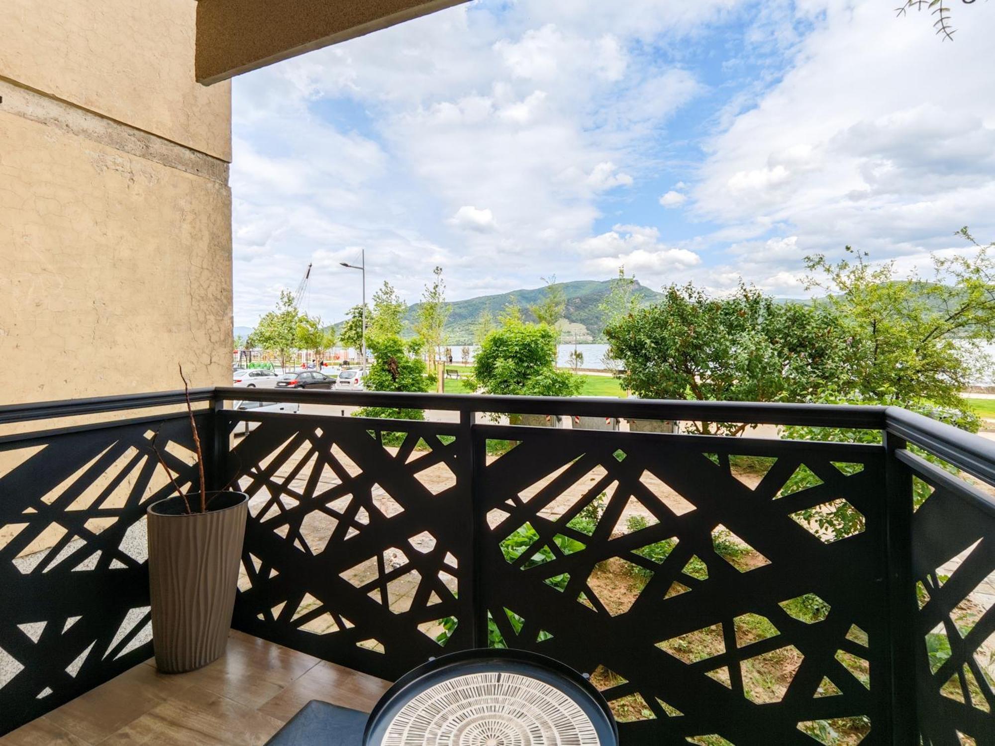 Apartman Julija Donji Milanovac Exterior photo